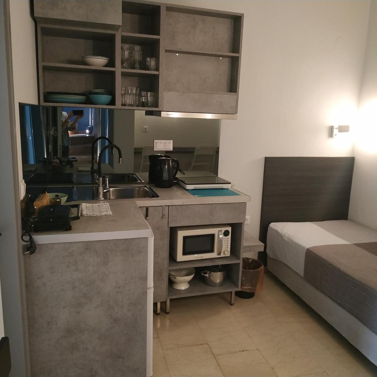 Loc Hospitality Urban Suites Corfu  Exterior foto